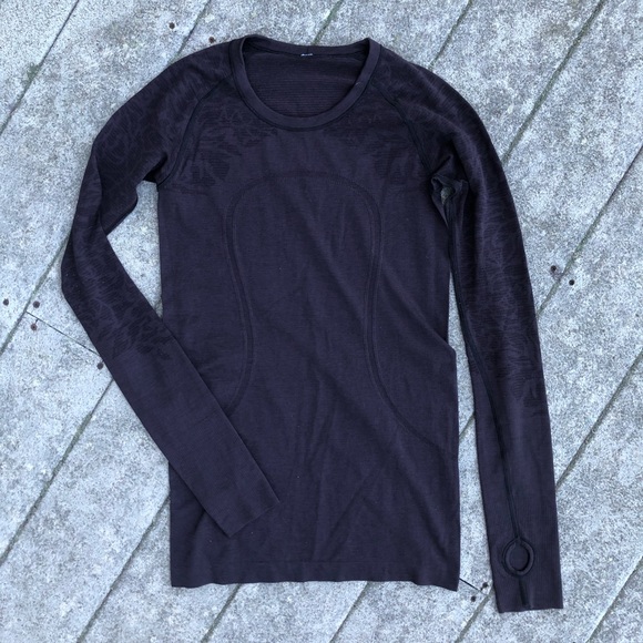 lululemon athletica Tops - Lululemon Swiftly Tech Long Sleeve Purple Maroon 6